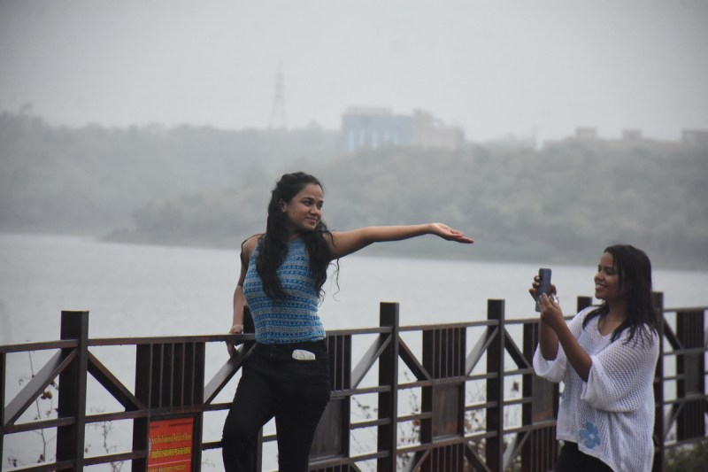 CG Weather: बदली और रिमझिम फुहारों ने तापमान में बड़ी गिरावट, आज भी होगी हल्की बारिश