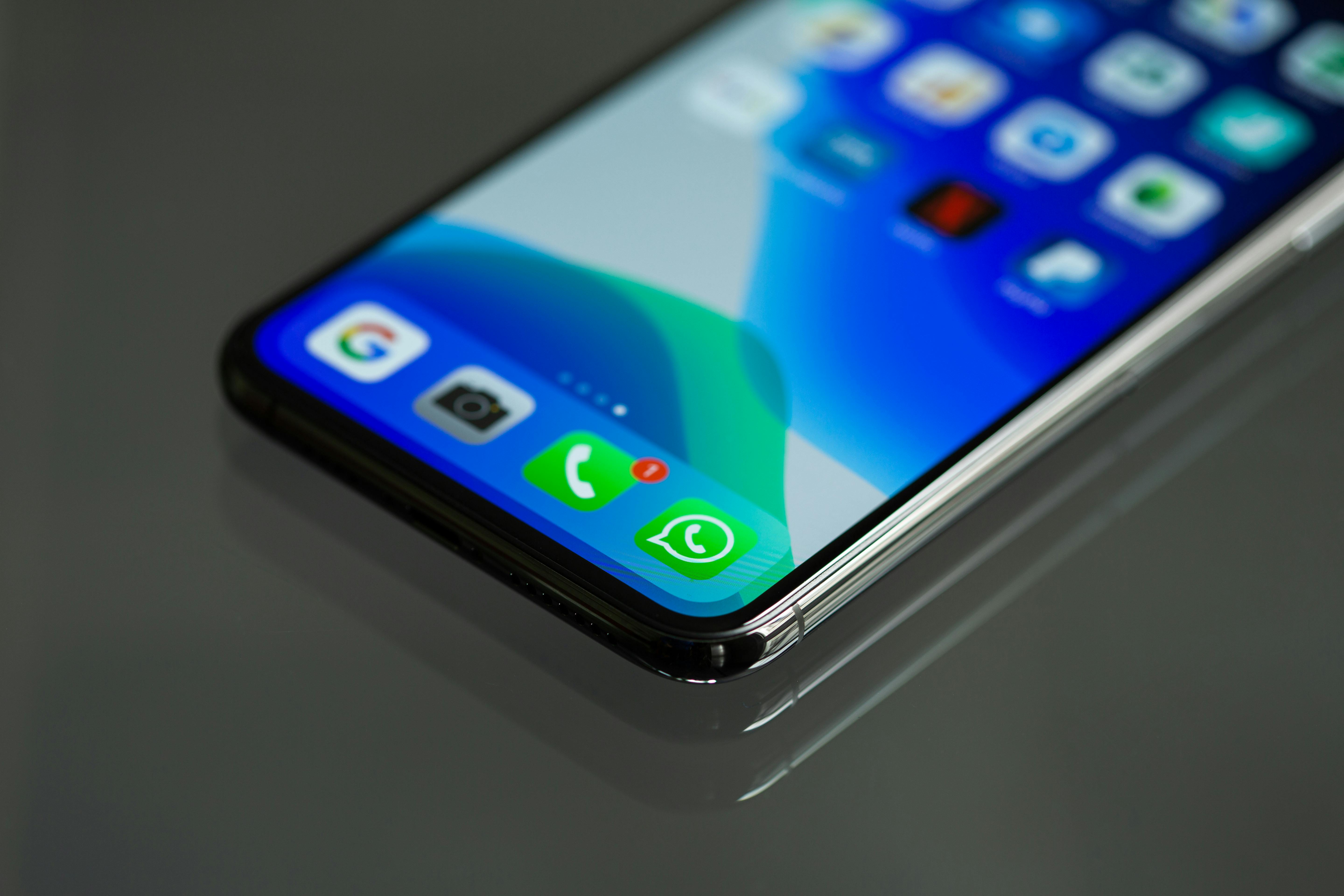 WhatsApp यूजर्स के लिए खुशखबरी! Meta ला रही है AI Writing Help फीचर, जानें क्या
होगा फायदा?