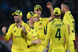 Glenn Maxwell ODI Retirement: ग्लेन मैक्सवेल ने किया वनडे से संन्यास का ऐलान, एक
पैर पर जिताई थी हारी बाजी - image