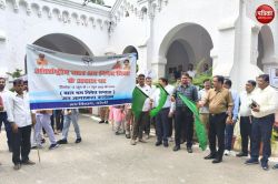 बाल मजदूरी के खिलाफ सड़कों पर उतरे बच्चे और अफसर, बचपन बचाओ का पैगाम लेकर निकली
रैली, डीएम ने दिखाई हरी झंडी - image