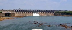 Bargi Dam gate : गर्मी में खुले बरगी डैम के गेट, शहर में जल संकट की आहट, बंद
पड़े पावर प्लांट – देखें वीडियो - image
