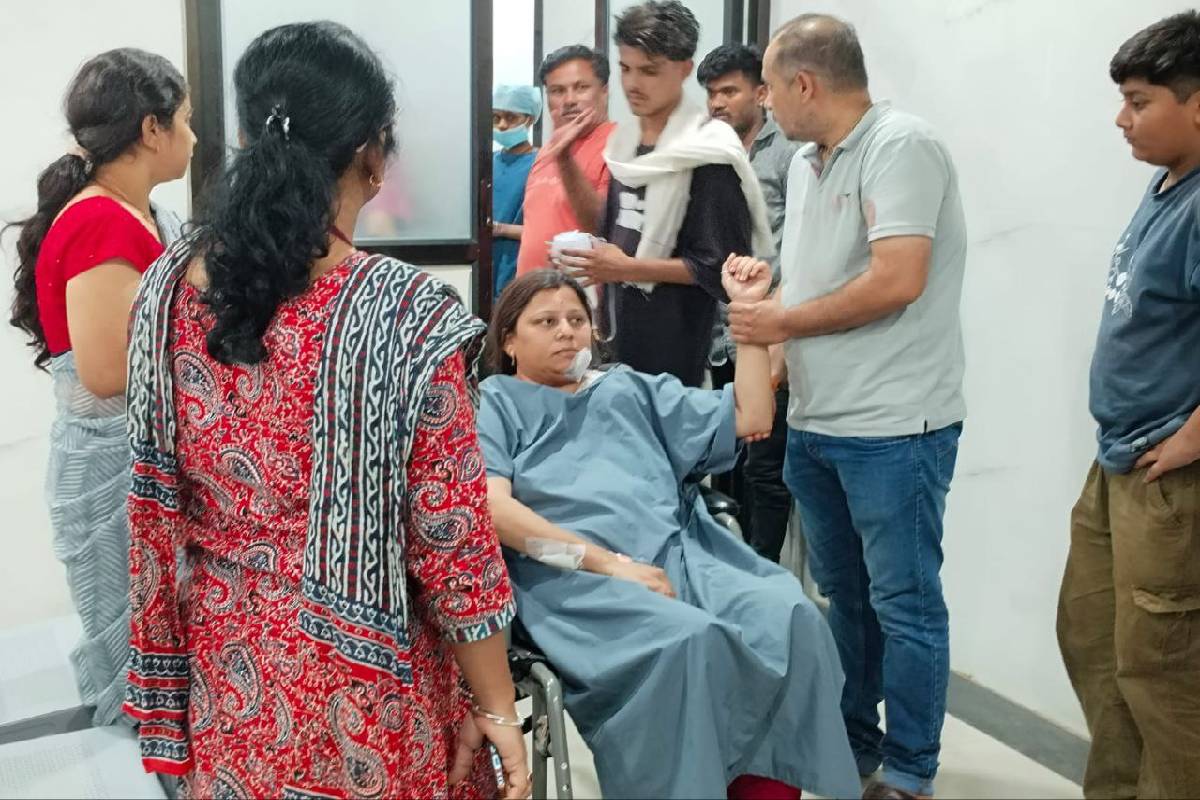 एमपी में सरकारी दफ्तर में महिला क्लर्क को ऑपरेटर ने मारा चाकू