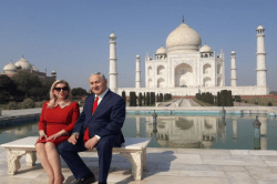 Benjamin Netanyahu Net worth: 3 वाइफ, किंग बीबी नाम से फेमस हैं नेतन्याहू, जानिए
संपत्ति से लेकर शौक तक की बातें - image