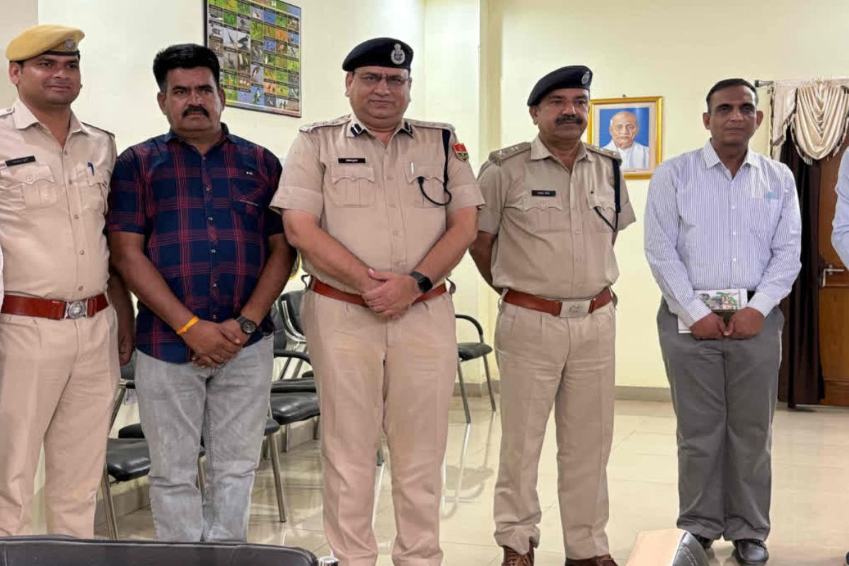 Rajasthan: पोर्न देखकर नाबालिग ने किया 54 साल की महिला से रेप का प्रयास, जागी
तो… गला काट दिया