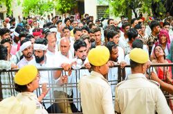 हत्या की निष्पक्ष जांच कराने को लेकर किया प्रदर्शन - image