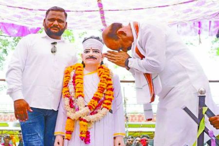 नानक भील का बलिदान स्थल हम सभी के लिए प्रेरणा का केंद्र है-बिरला