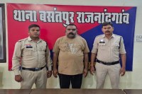 जेसीबी मालिक गिरफ्तार (फोटो सोर्स- पत्रिका)