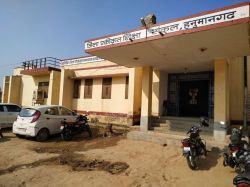 अफसरों के टिप्पणी करते फूले हाथ तो लिख रहे टेंशन की नहीं कोई बात - image