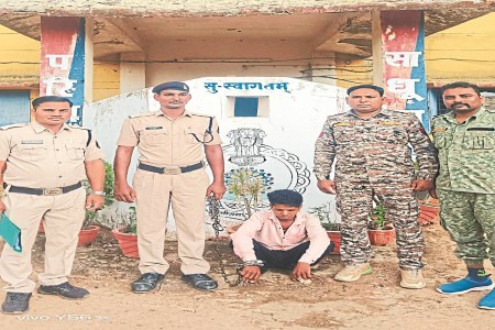 CG Crime: मामूली विवाद पर पिता को उत्तार दिया मौत के घाट, कलयुगी बेटा गिरफ्तार