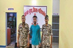 CG Rape Case: घर के बाहर खेल रही बच्ची को बहला कर ले गया, फिर कर दिया दुष्कर्म,
आरोपी गिरफ्तार - image