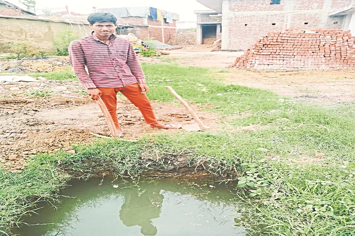 CG News: आंगनबाड़ी के पास बना सोख्ता गड्ढा, मासूम बच्चों पर मंडरा रहा खतरा