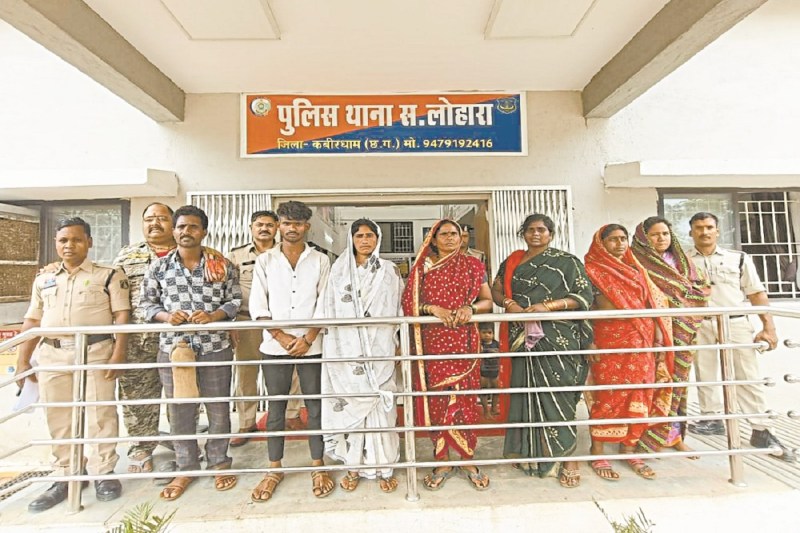 CG Crime:27 मवेशियों को बिना चारा-पानी के ले जा रहे थे तस्कर, 4 महिला सहित 2 पुरुष गिरफ्तार