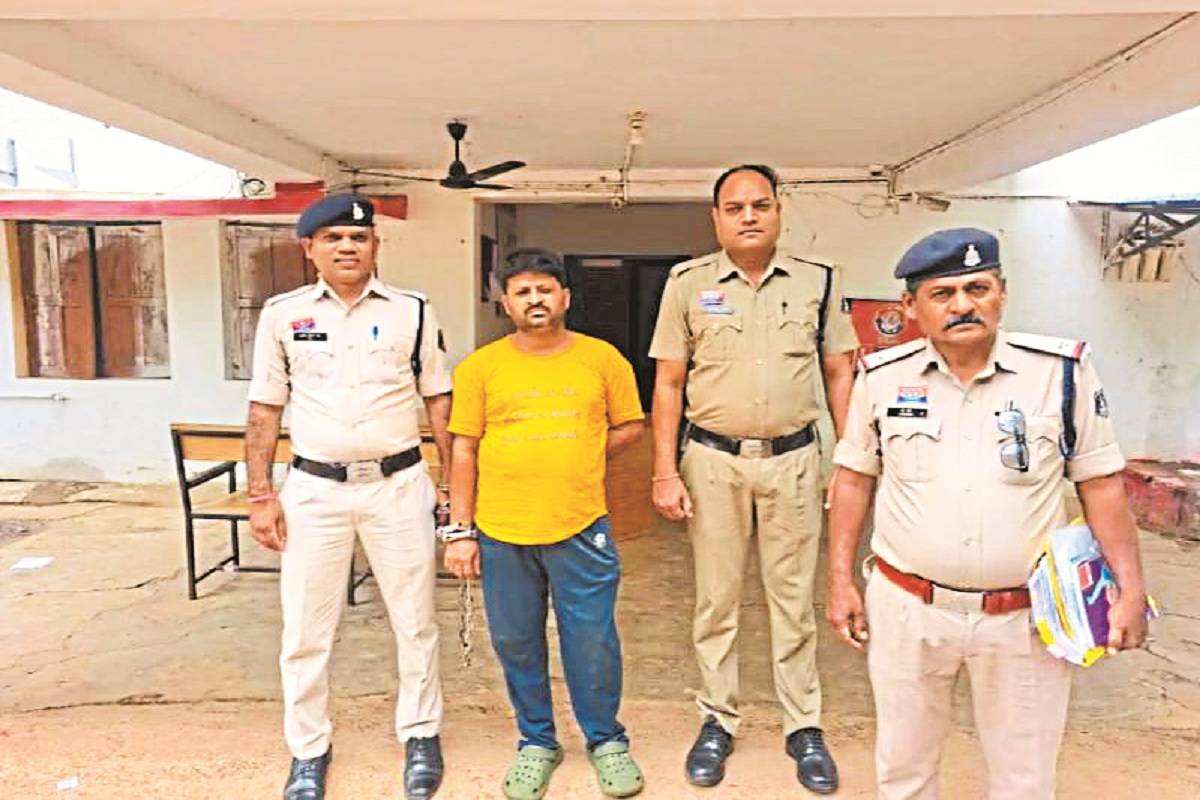 CG Fraud: नर्सिंग में प्रवेश के नाम पर लाखों की ठगी, 7 लाख से अधिक की लगा दी चपत