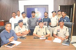 CG Crime: कुएं में मिली मां-बेटे की लाश का खुलासा, इंस्टाग्राम पर मिला प्रेमी ही
निकला कातिल, भाई के साथ मिलकर दिया अंजाम - image