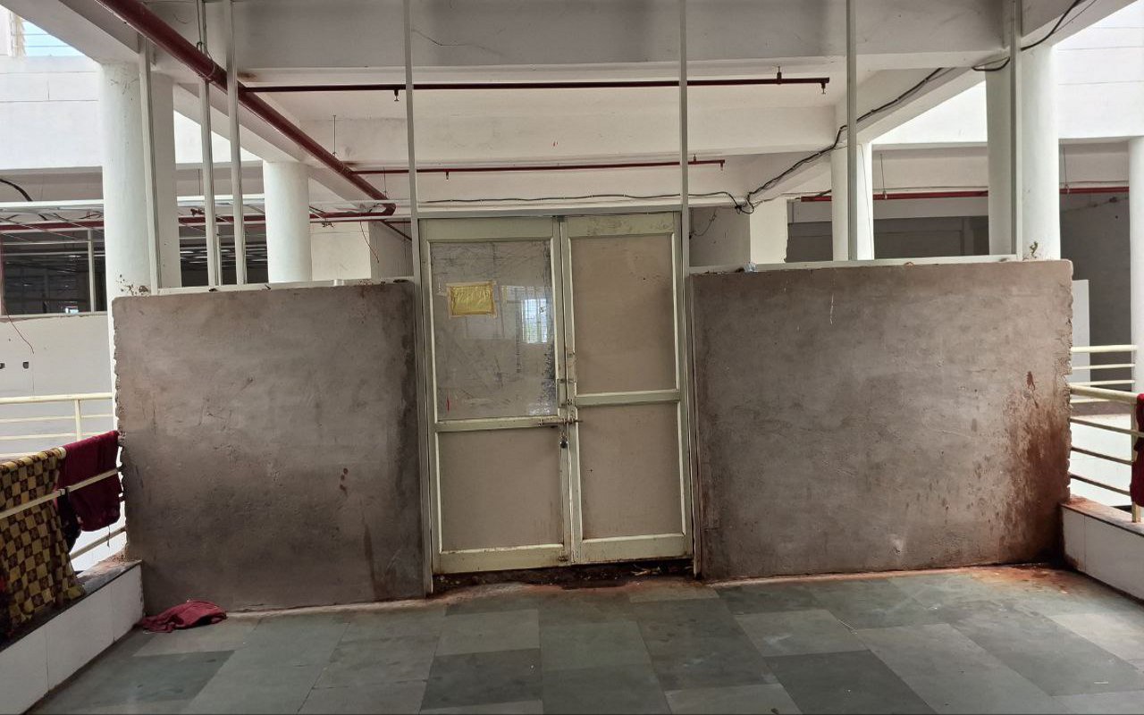 छतरपुर जिला अस्पताल में अधूरी पड़ी पीडियाट्रिक यूनिट, एक छत के नीचे इलाज का सपना
आज भी अधूरा