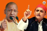 cm yogi and akhilesh yadav