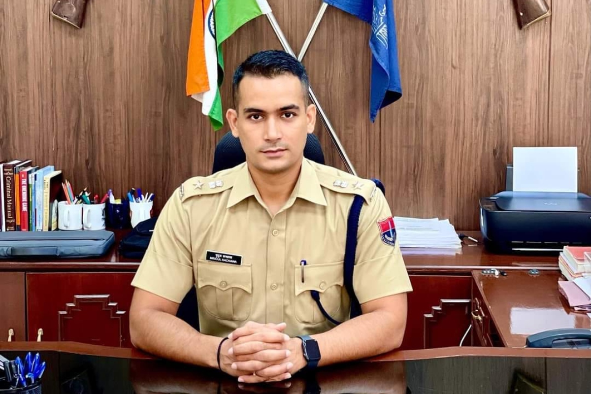 Dholpur News: धौलपुर पुलिस को मिली बड़ी सफलता, 7 दिन पूर्व फायरिंग की घटना के
आरोपियों को किया गिरफ्तार