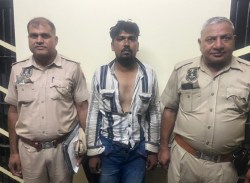 स्मैक पिलाने की कह कर करवाता था पुलिस की निगरानी - image