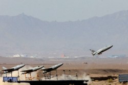 Israel-Iran War: इज़रायल से बदला लेने के लिए ईरान ने किया हमला, दागे 100 से
ज़्यादा ड्रोन्स - image