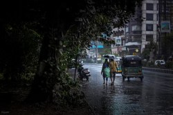 छत्तीसगढ़ में मानसून अलर्ट! अगले कुछ दिनों में बढ़ेगी बारिश की रफ्तार, बंगाल की
खाड़ी में बन रहा सिस्टम - image