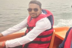 जिसे मरा हुआ समझा, वो 13 दिन बाद जिंदा मिला, गंगरेल डैम किनारे लावारिश मिला था
मोबाइल, चप्पल - image