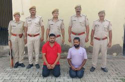 हरियाणा से हनुमानगढ़ में 72 लाख की हेरोइन सप्लाई करने आ रहे बदमाश चढ़े पुलिस के
हत्थे - image
