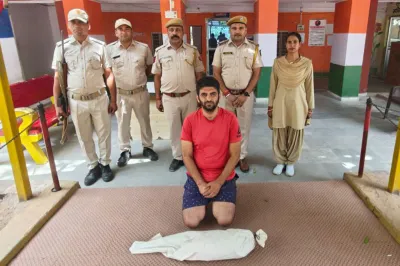 हिस्ट्रीशीटर एके- 47 राइफल समेत गिरफ्तार, पत्रिका फोटो 