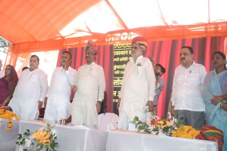 बूंदी के किसान परंपरागत खेती से आगे बढ़कर आधुनिक तकनीकों को अपना रहे हैं-बिरला