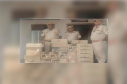 2 महीने पहले हुई शंभूसिंह की मौत, अब शराब तस्करी में पुलिस ने दर्ज किया केस,
सोशल मीडिया पर छाया अनोखा मामला - image