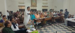 jabalpur news : कचरा फैलाया तो 50 हजार तक जुर्माना, दाग लगाने वालों पर सख्ती –
देखें वीडियो - image