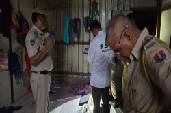 राजस्थान में शराब की बात पर श्रमिकों में झगड़ा, लोहे के पाइप से एक की हत्या,
मौके पर बैठा मिला आरोपी - image