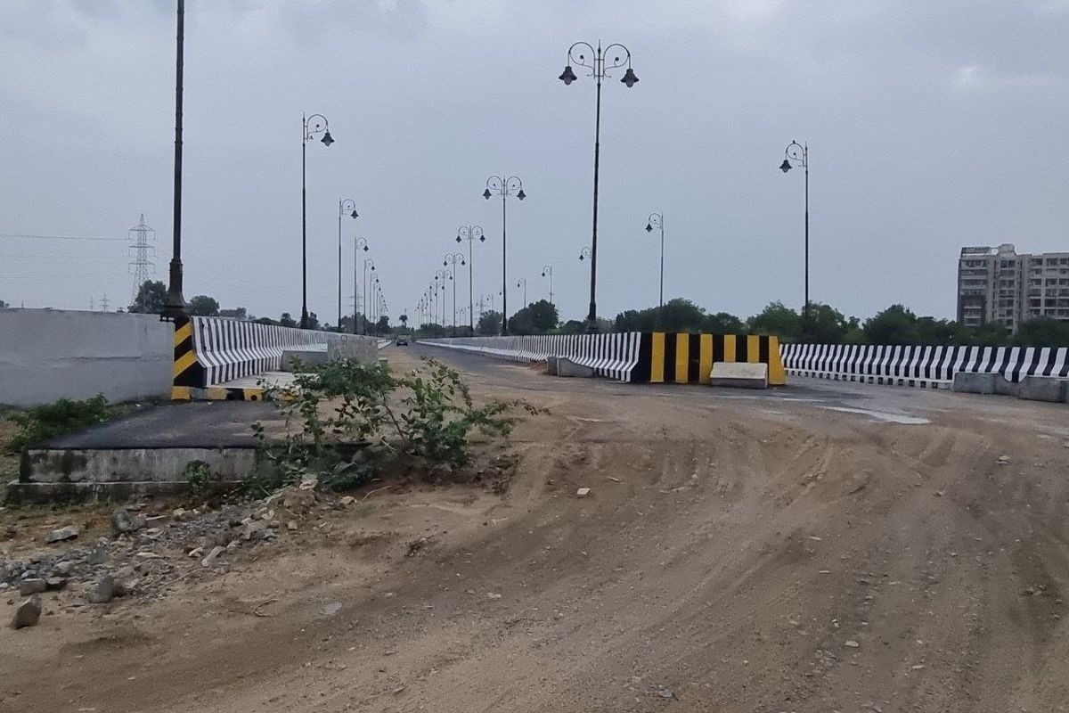अप्रोच रोड ही नहीं बनाई, 34 करोड़ का जोधड़ास हाइलेवल ब्रिज हो रहा नकारा