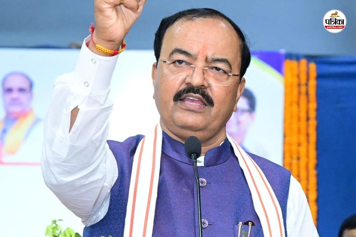 महाकुंभ हादसे में 82 मौतों के दावे पर केशव प्रसाद मौर्य ने दी प्रतिक्रिया,
वाराणसी में क्या बोले डिप्टी सीएम?
