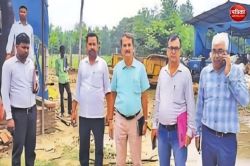 बरेली में घोटाला: मीरगंज की गोशालाओं में भूसा खरीद और पशु संख्या में गड़बड़ी,
लखनऊ से आई अफसरों की टीम ने किया औचक निरीक्षण - image
