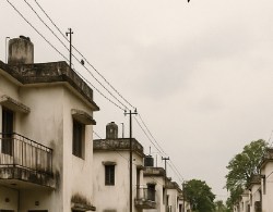 Public news : सरकारी मकानों का फ्री होल्ड अटका, खरीदार हो रहे परेशान - image