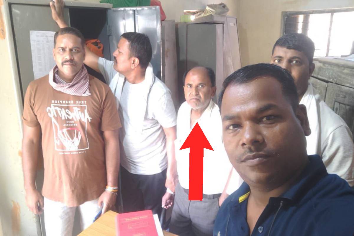एमपी में रिश्वत लेते पकड़ाया एक और बाबू, लोकायुक्त की बड़ी कार्रवाई