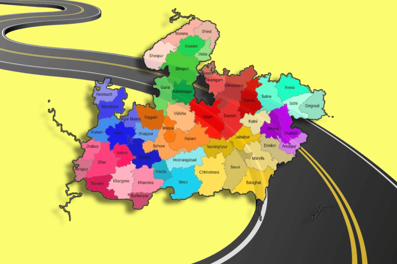 Farmers took out a tractor rally to protest the Indore-Ujjain Green Field Corridor.