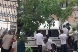 जयपुर से बड़ी खबर: छात्र नेता निर्मल चौधरी व विधायक अभिमन्यु पूनियां को पुलिस ने
हिरासत में लिया - image