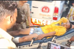 Bahraich Encounter: बहराइच पुलिस ने मुठभेड़ के दौरान चार शातिर बदमाशों को किया
गिरफ्तार, एक के पैर में लगी गोली - image
