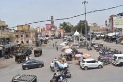 Nagaur patrika…सभापति ने भुगतान रोकने का दिया निर्देश, आयुक्त ने सभापति को जारी
किया नोटिस - image