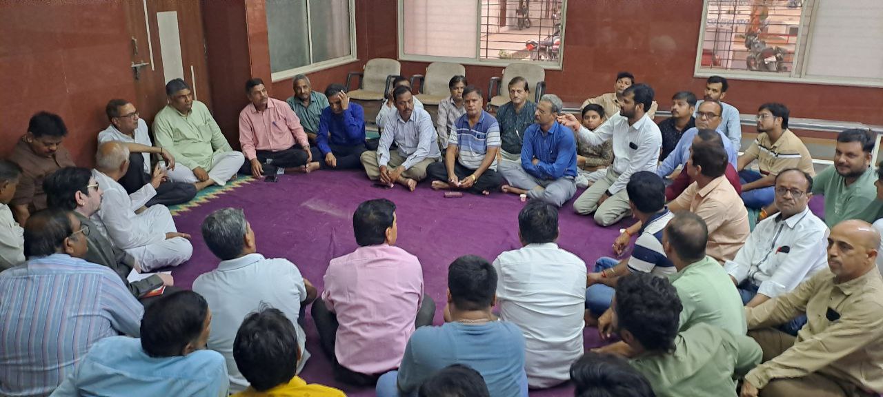 गुरु पूर्णिमा पर्व… 9 जुलाई की रात 12 बजे तक ही समाधि पर अर्पित कर सकेंगे निशान