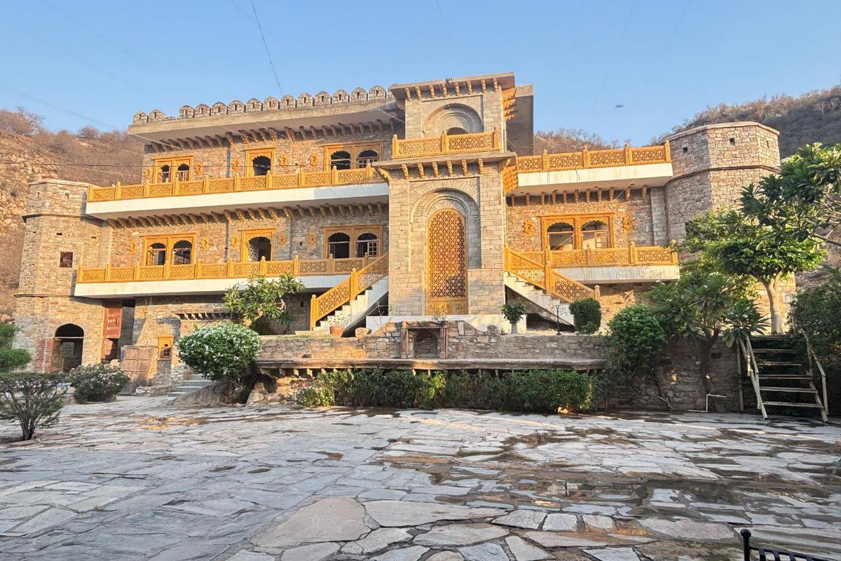 अलवर में कई फोर्ट, प्रचार करें तो बन जाए बेस्ट वेडिंग डेस्टिनेशन