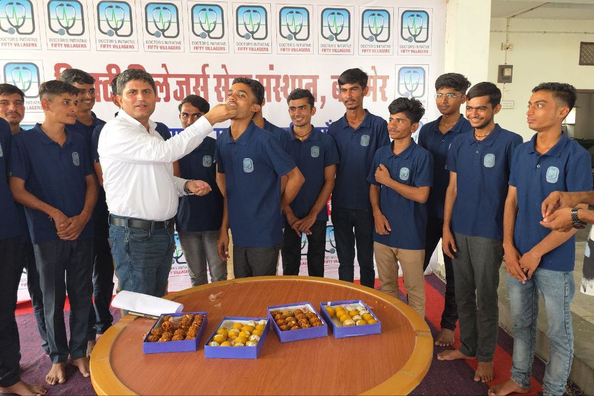 विपरीत परिस्थितियां भी नहीं रोक पाई इनका मुकाम, कडी मेहनत से लगी सफलता इनके हाथ