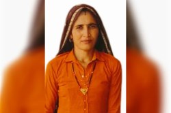 गढ़ी सवाईराम:  कूलर में करंट आने से महिला की मौत - image