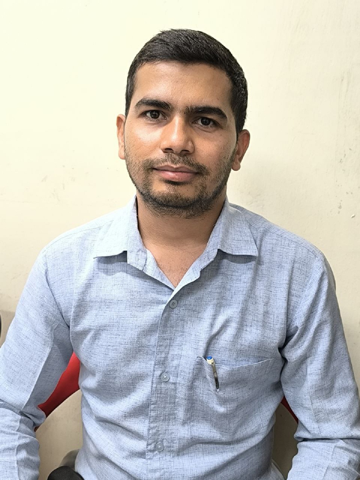 विपरीत परिस्थितियों में पढ़ाई कर असिस्टेंट प्रोफेसर बने विशाल दमाहे