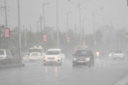 heavy rain alert on 17 districts mp weather today monsoon update (फोटो सोर्स- Patrika.com)