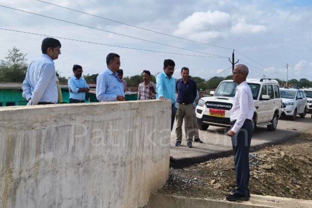 viral 90 degree bridge NVDA built 7 m bridge on 10 m wide road mp news (फोटो सोर्स- Patrika.com)