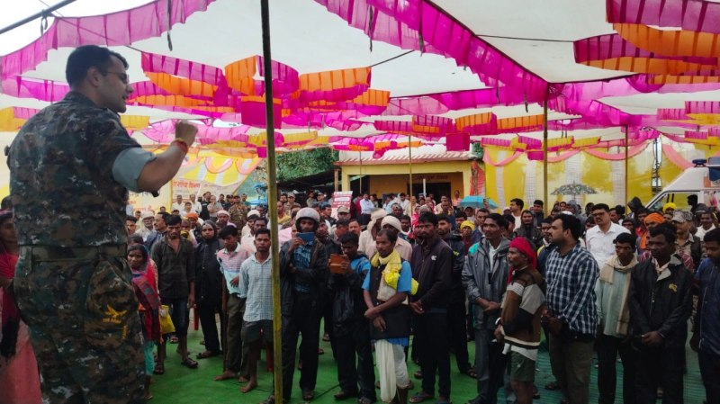 ग्रामीणों से बोले, यदि वे विकास चाहते हैं तो गांव आकर सरपंच का चुनाव लड़े