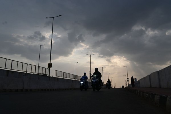 राजधानी रायपुर में छाए बदरा।