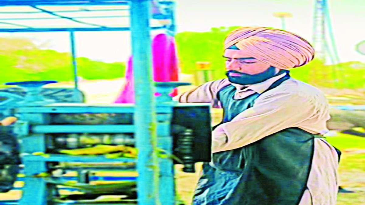 Nihal reached the silver screen from a juice stall, will act in a Punjabi film